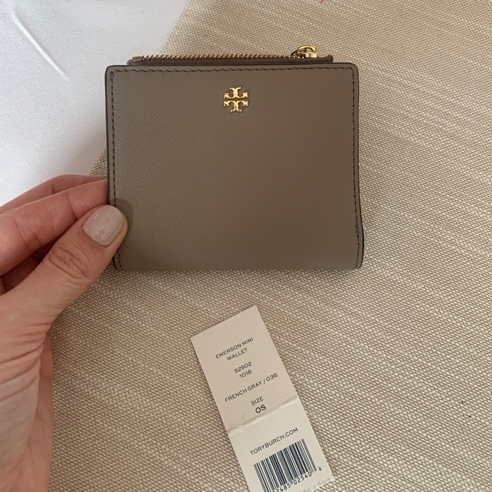 Tory Burch Emerson Mini Wallet